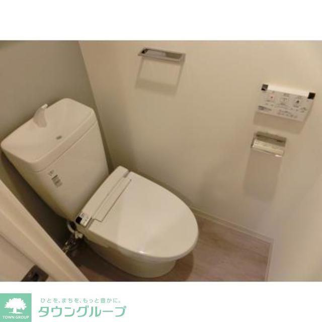 トイレ　※写真は同タイプ住戸です。