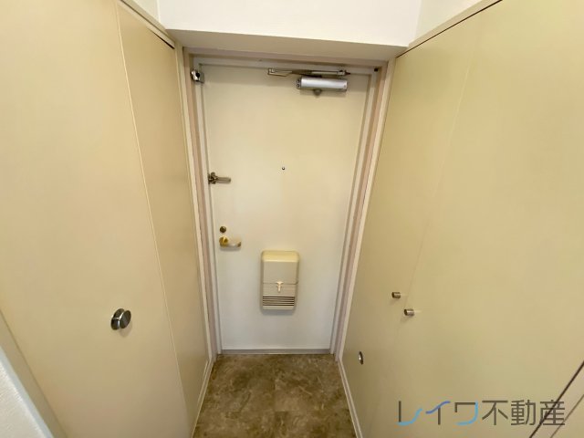 玄関　ゆったりとした玄関です