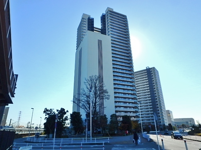 幼稚園・保育園　オアシスみくり保育園（幼稚園・保育園）まで1416m