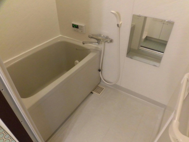 バス・シャワールーム　同型タイプ