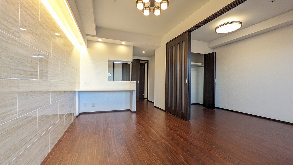 居室・リビング　室内は現況を優先します