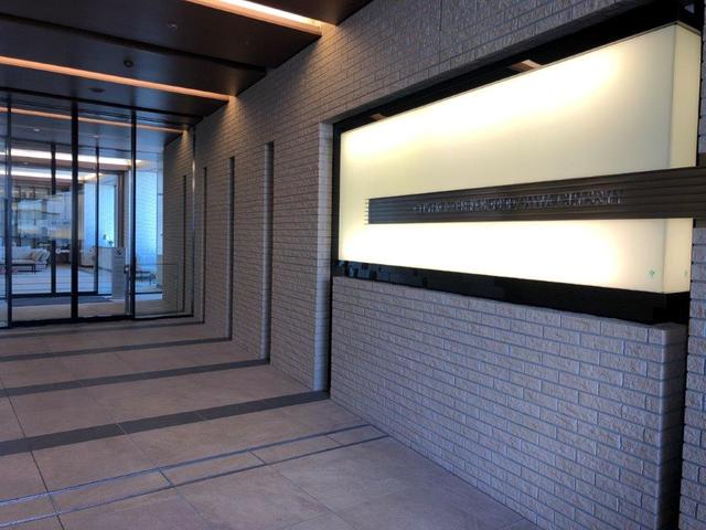 エントランス　エントランス前