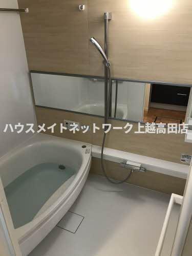 バス・シャワールーム　浴室