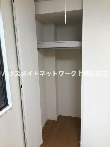 収納　クローゼット