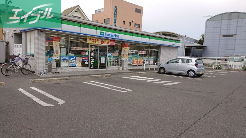 コンビニ　ファミリーマート岡山西長瀬店（コンビニ）まで405m