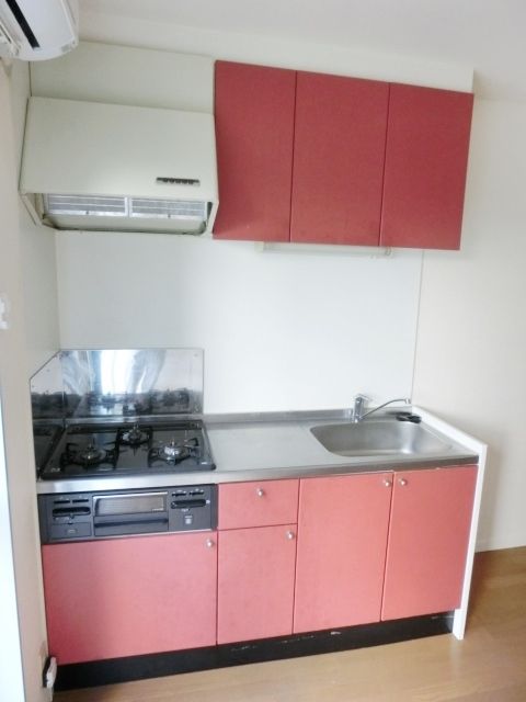 キッチン　システムキッチンでお料理はかどりますね