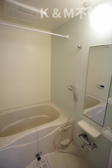 バス・シャワールーム　日々の暮らしに欠かせないお風呂です