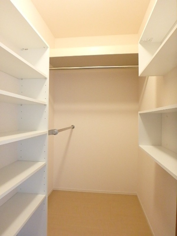 収納　図面と現状に相違がある場合には現状を優先