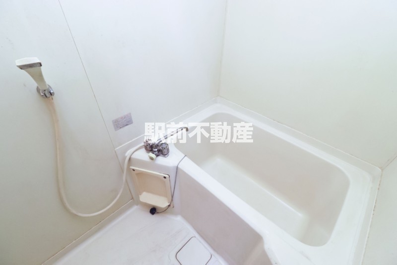 バス・シャワールーム　写真は別部屋