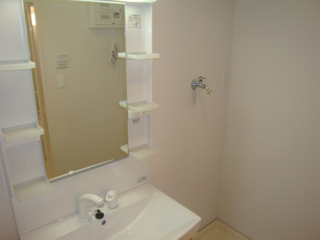 洗面設備　洗髪洗面化粧台