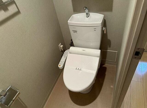 トイレ　別部屋参考写真