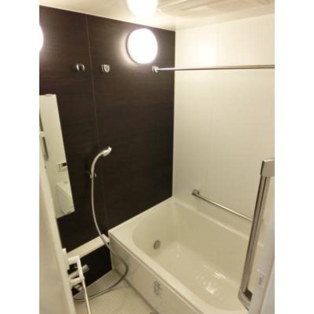 バス・シャワールーム　※写真は同タイプ住戸です。