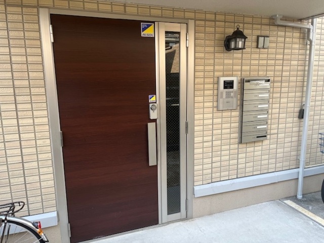 エントランス　エントランス