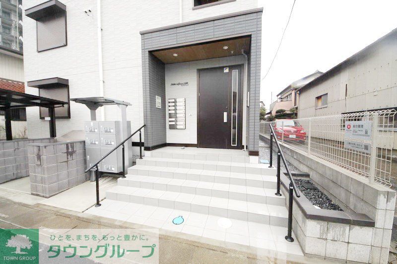 エントランス　エントランス