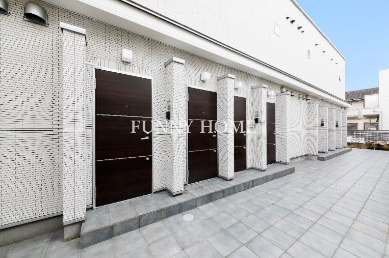 エントランス　共有部分です♪