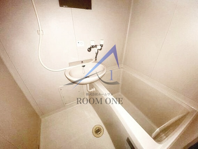 バス・シャワールーム　お風呂です。