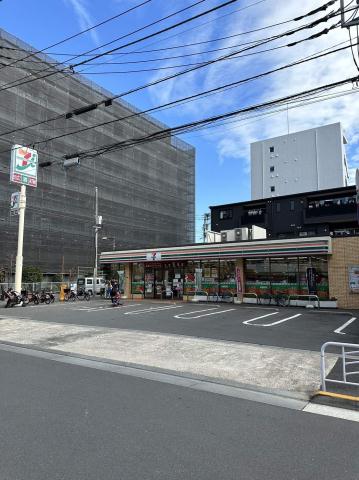 コンビニ　セブン－イレブン江東三好４丁目店（コンビニ）まで622m