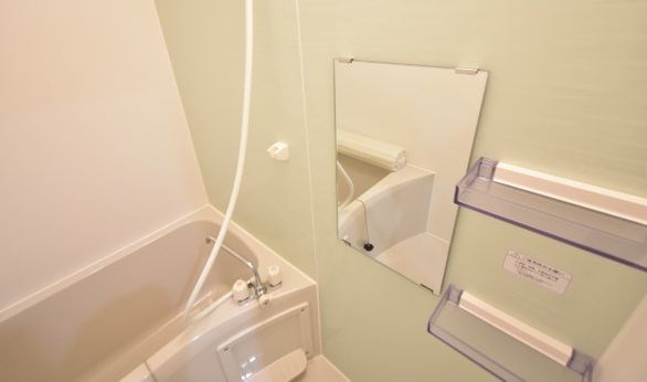 バス・シャワールーム　同建物別号室の写真です。