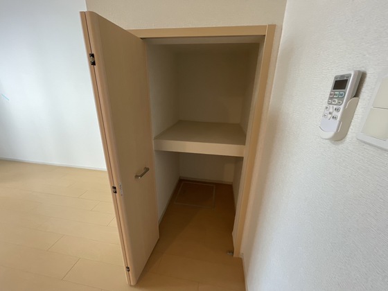 収納　※別部屋の写真です