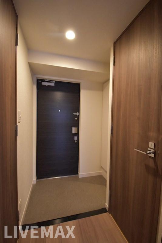 玄関　同施工会社の同仕様写真です。
