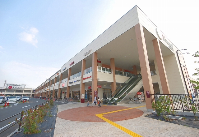 ショッピングセンター　ビバモール寝屋川（ショッピングセンター）まで1836m