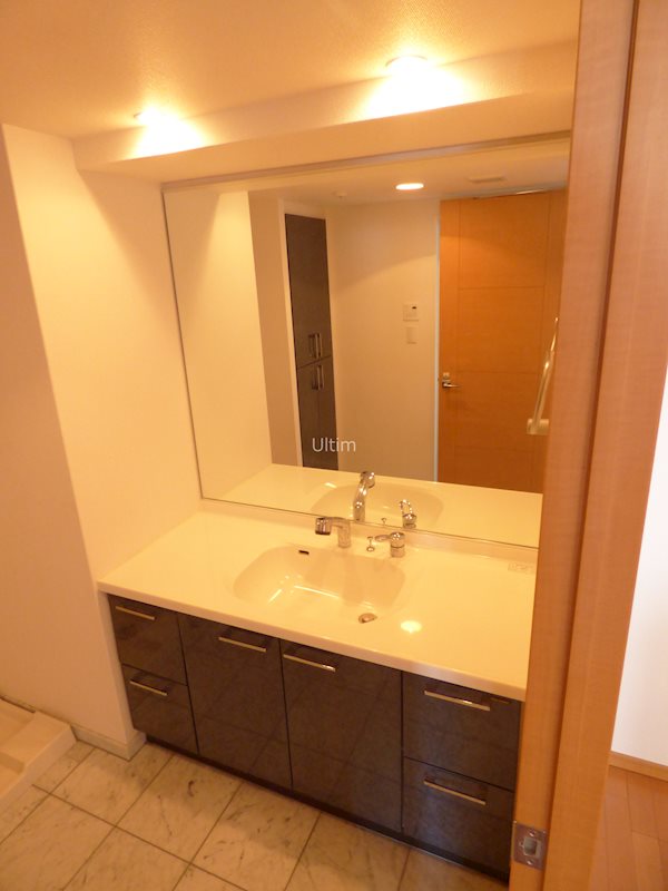 洗面設備　他の部屋の写真です。