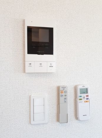 セキュリティ　☆安心のTVモニタ付きインターホン☆