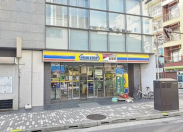 コンビニ　ミニストップ西浅草2丁目店（コンビニ）まで82m
