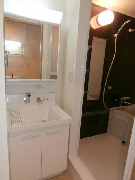洗面設備　別部屋参考写真