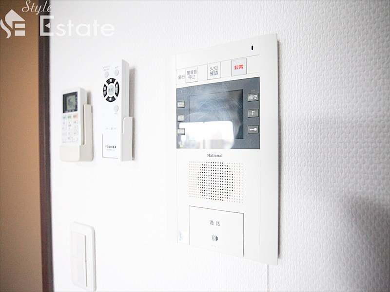 セキュリティ　モニター付きインターホン
