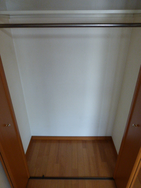 収納　※別部屋の参考写真です。
