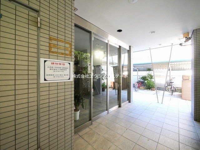 ロビー