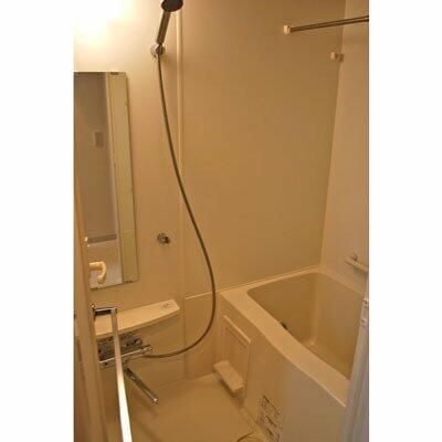 バス・シャワールーム　お風呂です