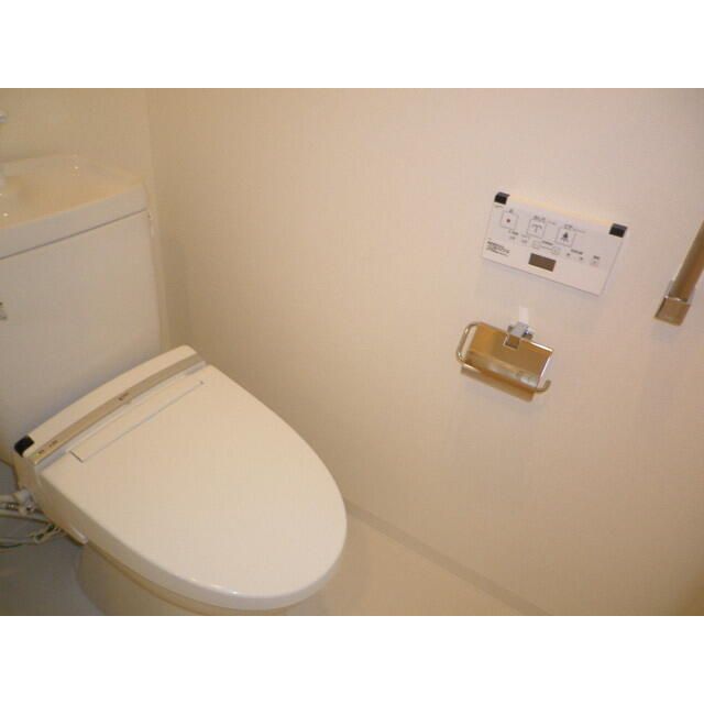 トイレ　別部屋参考写真