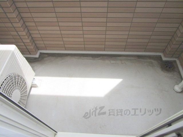 バルコニー　ベランダ