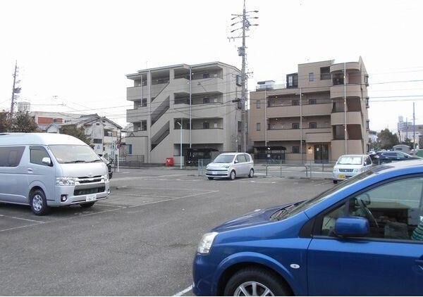 駐車場　くじらのゼロ賃貸は＼仲介手数料0円×初期費用最安×全国対応／