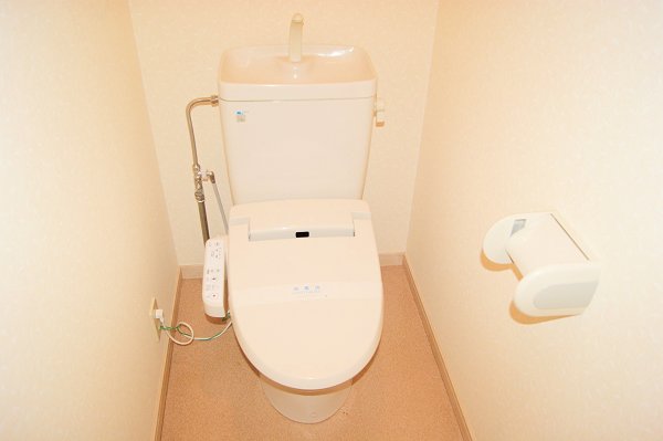 トイレ　※写真と異なる場合は現状優先。