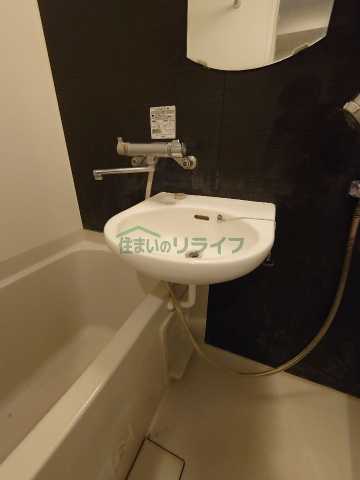 洗面設備　反転タイプ・別部屋参考写真