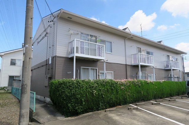 建物外観　外観は落ち着いています
