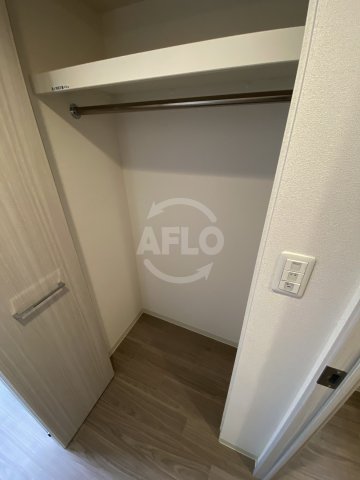 収納　ララプレイス大阪福島アビリテ　クローゼット