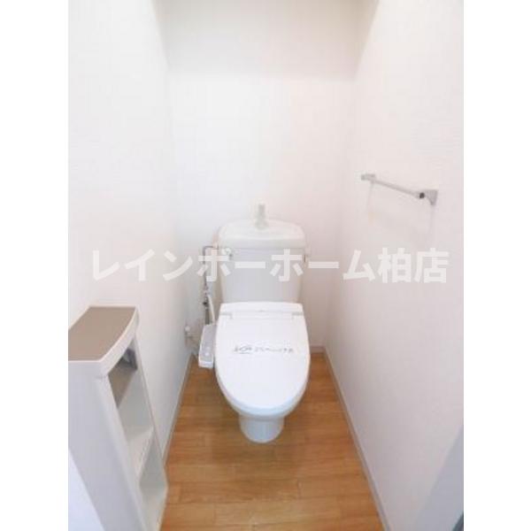 トイレ　シンプルで使いやすいトイレです