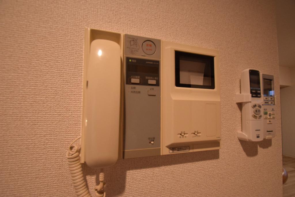 セキュリティ　カメラ付インターホン