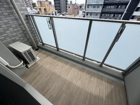 バルコニー　ベランダ