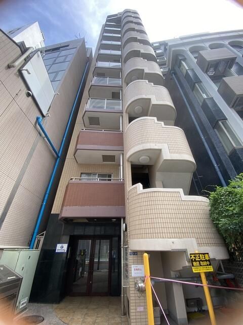 建物外観　落ち着いた雰囲気の外観です