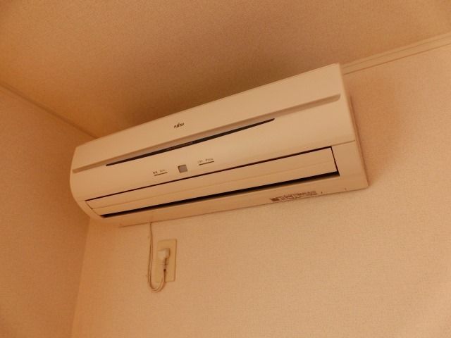 その他設備　エアコン１基付き