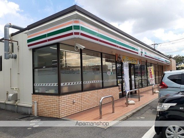 コンビニ　セブンイレブン八千代ゆりのき台（コンビニ）まで450m