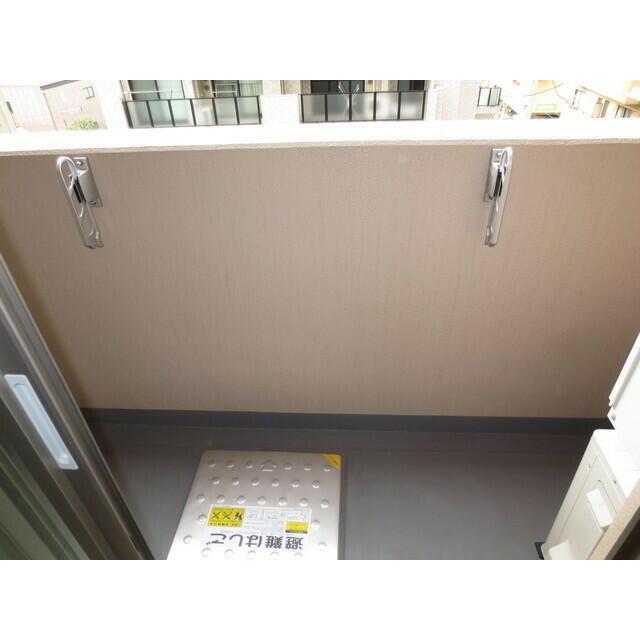 バルコニー　?