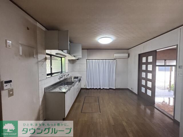 キッチン　お問合せはタウンハウジングまで！※現地待合わせ相談可能