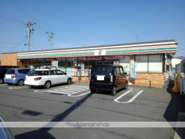 コンビニ　セブンイレブン（コンビニ）まで100m