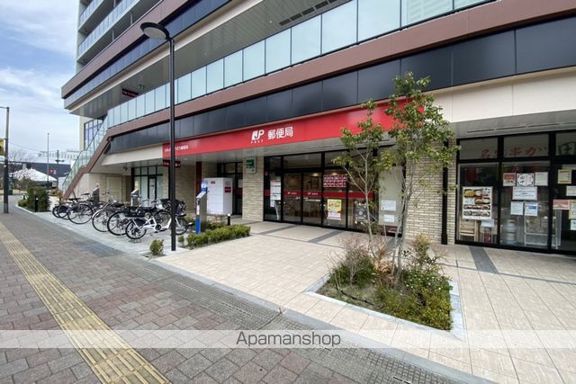 郵便局　ｔｅｋｕｔｅながまち郵便局（郵便局）まで270m